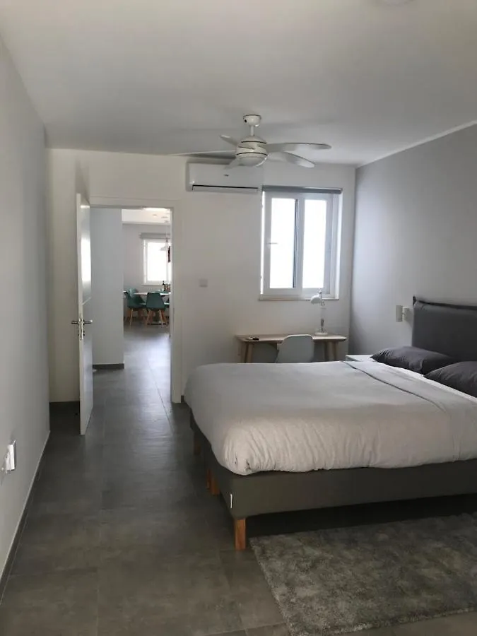 The Three Trees Apartments Sliema 0*,
